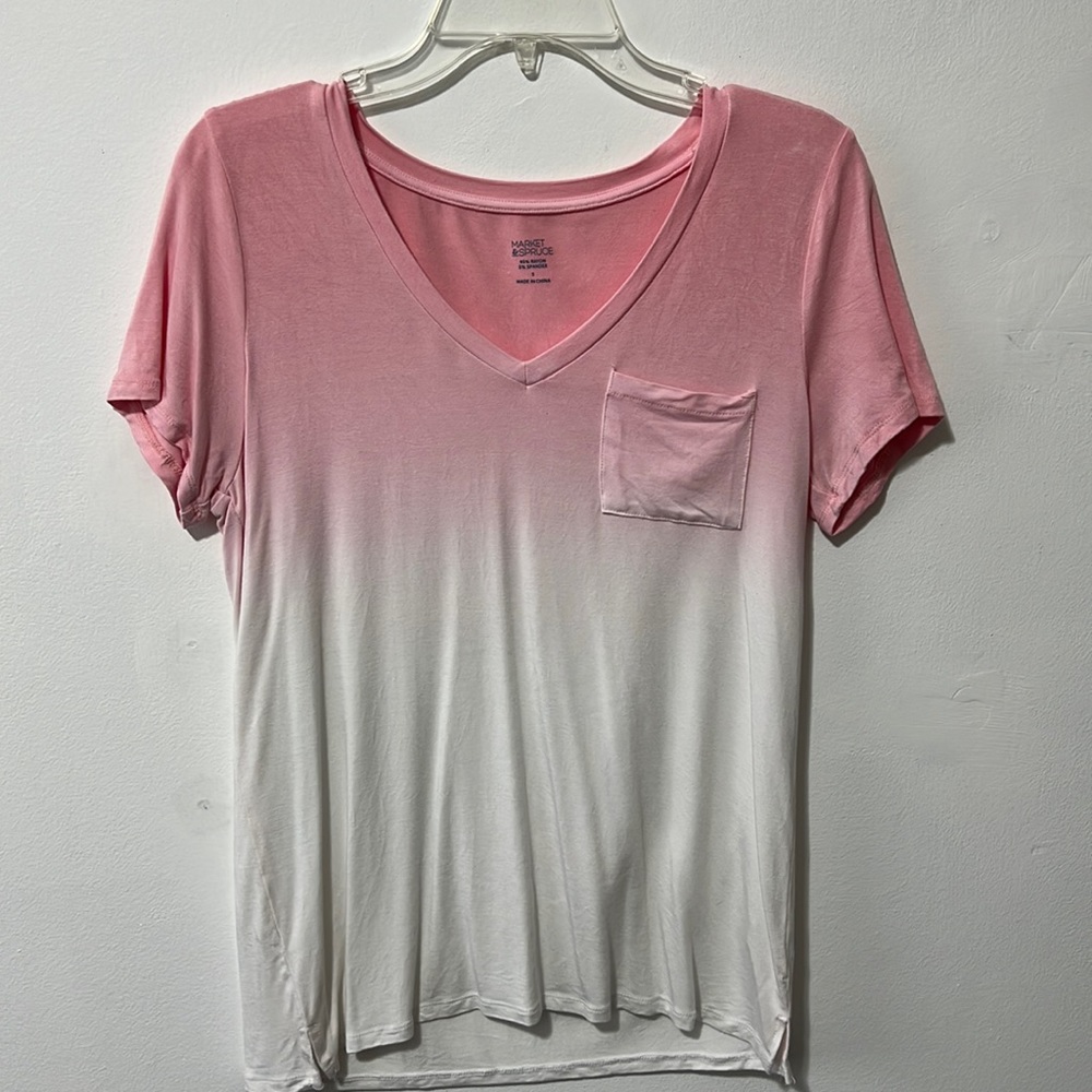 Women’s V neck short sleeve tee